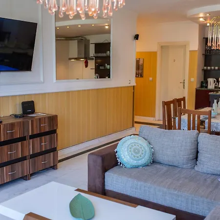 Megy's 2nd Частна квартира *