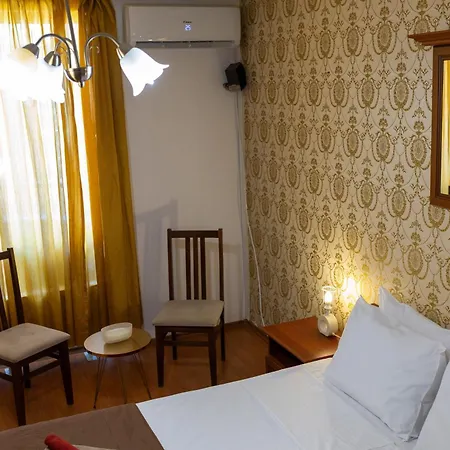 Megy's 2nd Gazde/Camere de închiriat Sofia